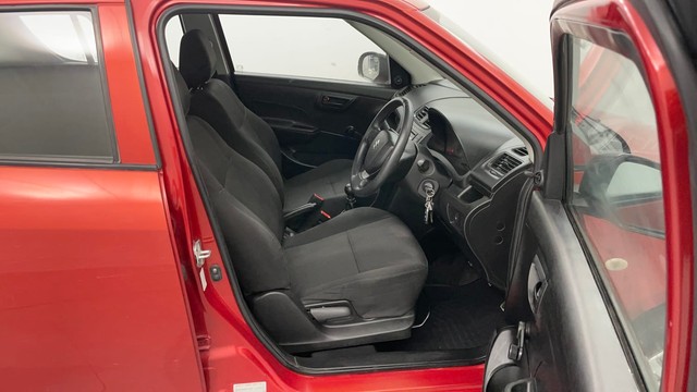 Second-hand 2013 Maruti Swift LXi for sale in Jaipur-15