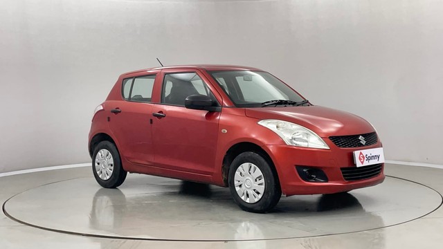 Second-hand 2013 Maruti Swift LXi for sale in Jaipur-1