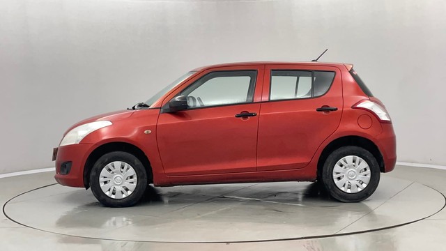 Second-hand 2013 Maruti Swift LXi for sale in Jaipur-6