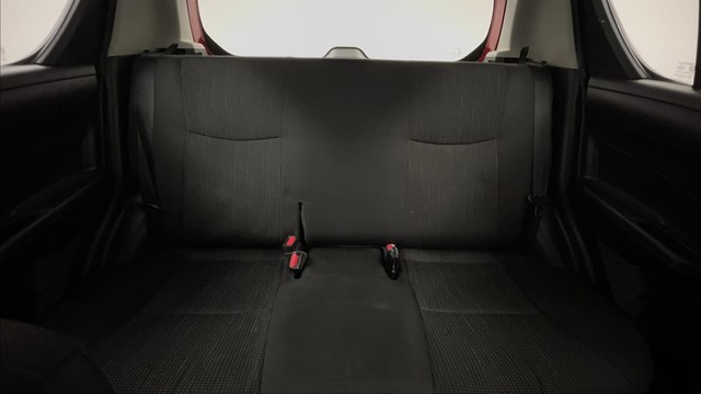 Second-hand 2013 Maruti Swift LXi for sale in Jaipur-37