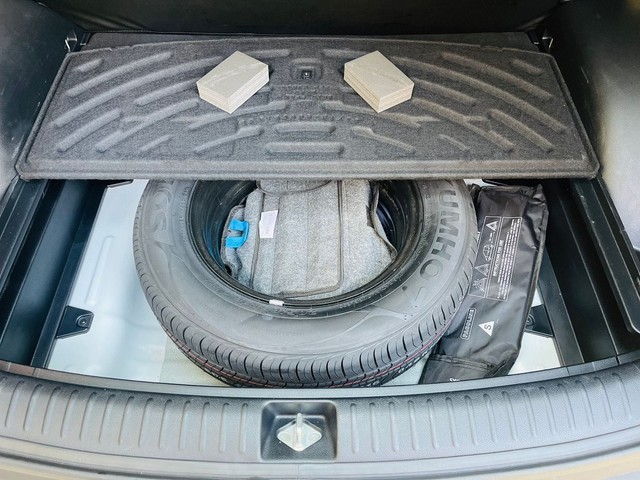 Second-hand 2019 Kia Seltos HTK Diesel for sale in Indore-22