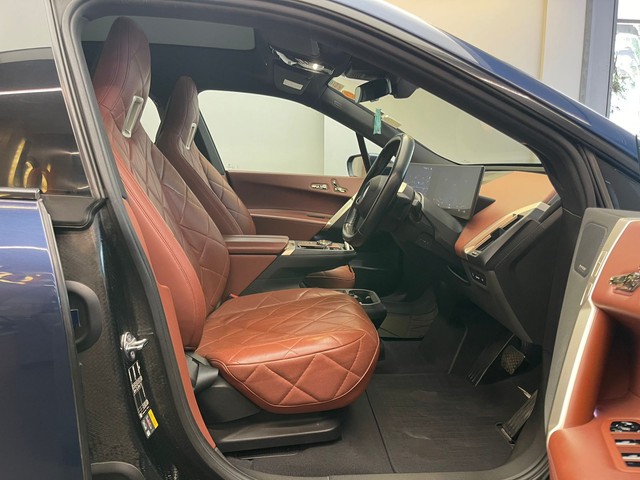 Second-hand 2022 BMW iX xDrive40 for sale in Mumbai-20