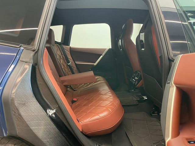 Second-hand 2022 BMW iX xDrive40 for sale in Mumbai-18