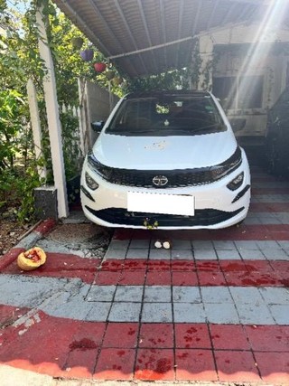 Used Tata Altroz XZ Plus