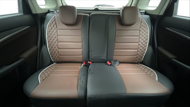 Second-hand 2022 Maruti Brezza Zxi for sale in Gurgaon-28