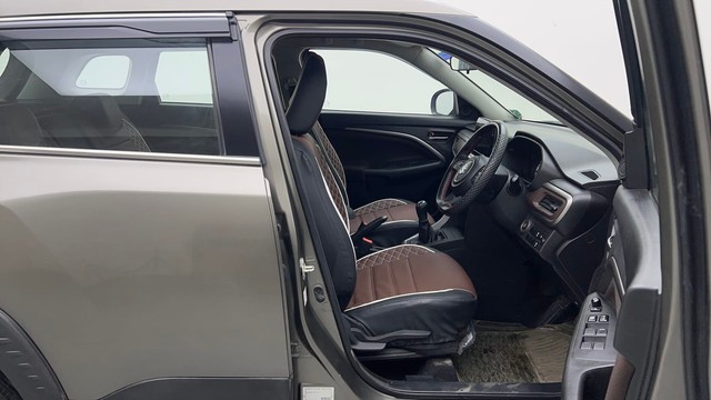 Second-hand 2022 Maruti Brezza Zxi for sale in Gurgaon-15