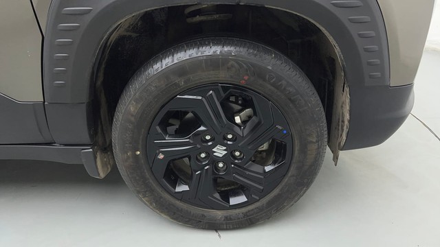 Second-hand 2022 Maruti Brezza Zxi for sale in Gurgaon-17