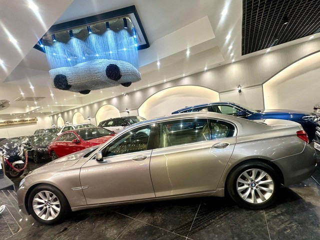 Second-hand 2014 BMW 7 Series Signature 730Ld for sale in New Delhi-1