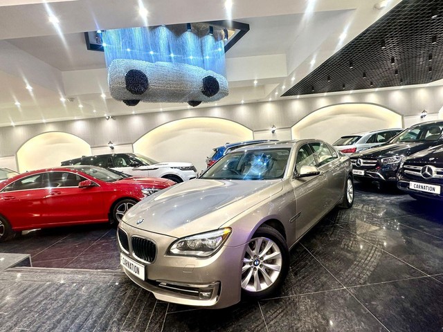 Second-hand 2014 BMW 7 Series Signature 730Ld for sale in New Delhi-19