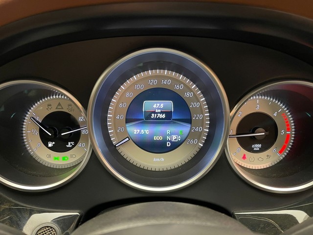 Second-hand 2015 Mercedes-Benz SLK-Class SLK 350 for sale in Mumbai-9