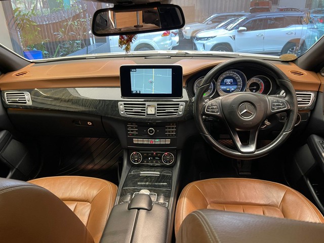 Second-hand 2015 Mercedes-Benz SLK-Class SLK 350 for sale in Mumbai-8