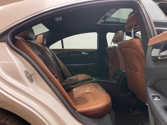 Second-hand 2015 Mercedes-Benz SLK-Class SLK 350 for sale in Mumbai-14