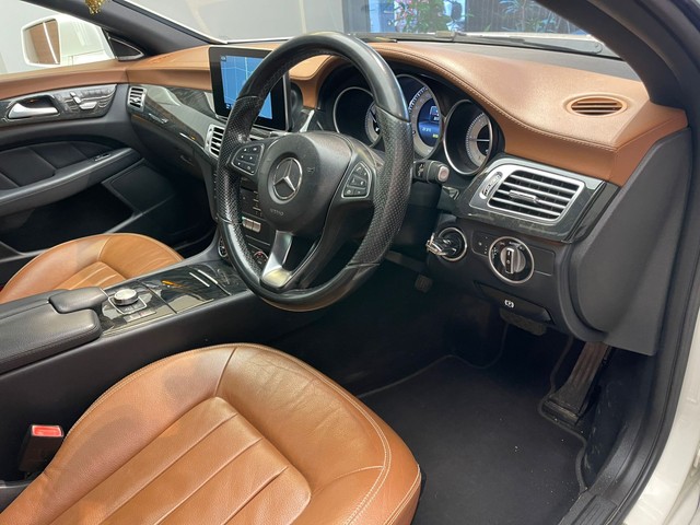 Second-hand 2015 Mercedes-Benz SLK-Class SLK 350 for sale in Mumbai-13