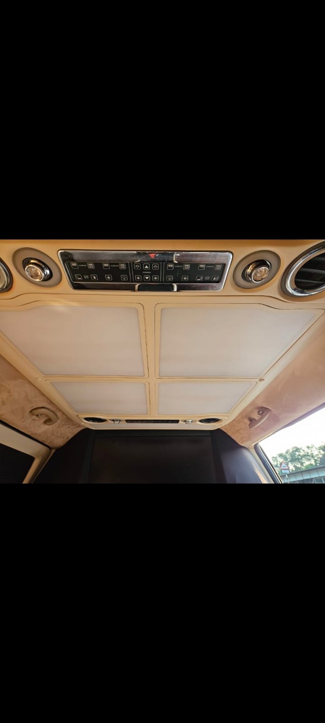 Kia Carnival Prestige 6 STR Second-hand 2021 Kia Carnival Prestige 6 STR for sale in Indore-3