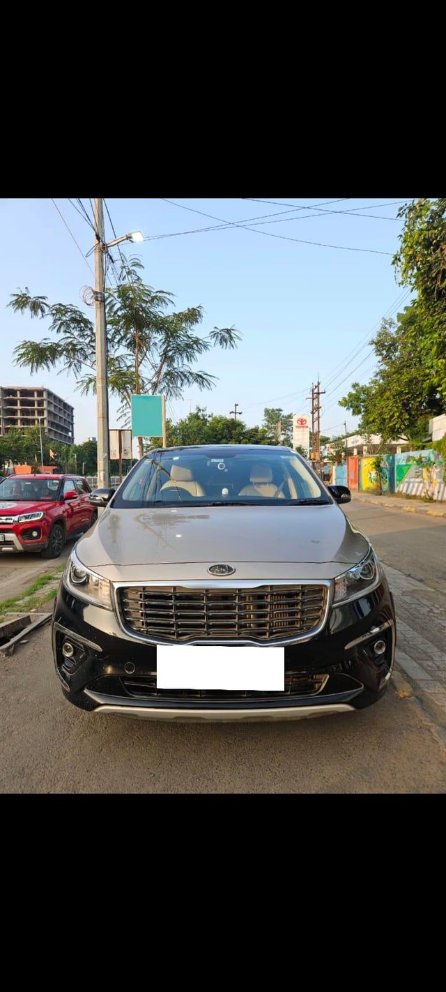 Kia Carnival Prestige 6 STR Second-hand 2021 Kia Carnival Prestige 6 STR for sale in Indore-6