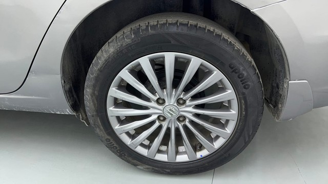 Second-hand 2017 Maruti Suzuki Ciaz Petrol for sale in Ghaziabad-19