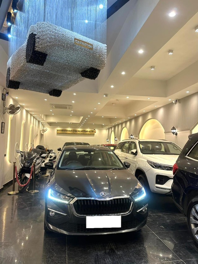 Second-hand 2022 Skoda Slavia 1.0 TSI Style AT BSVI for sale in New Delhi-18