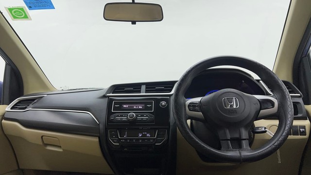 Second-hand 2016 Honda Amaze 2nd Gen VX for sale in Lucknow-11