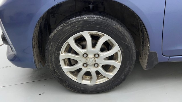 Second-hand 2016 Honda Amaze 2nd Gen VX for sale in Lucknow-20