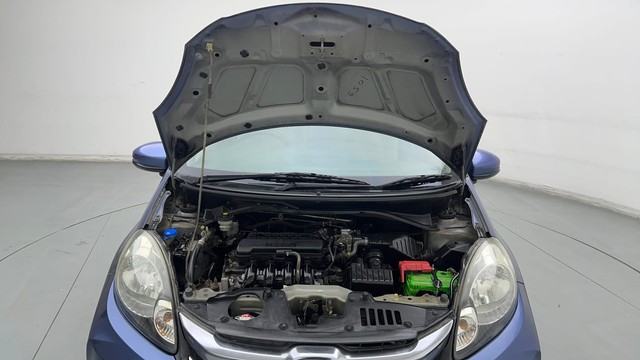 Second-hand 2016 Honda Amaze 2nd Gen VX for sale in Lucknow-8