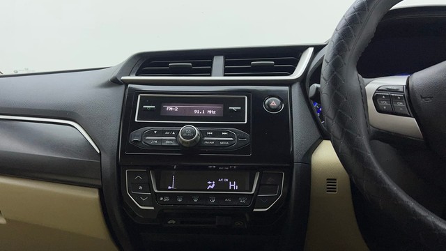 Second-hand 2016 Honda Amaze 2nd Gen VX for sale in Lucknow-26