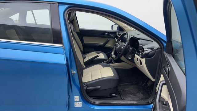 Second-hand 2022 Skoda Slavia 1.0 TSI Style AT BSVI for sale in Noida-15