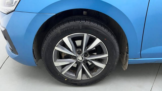 Second-hand 2022 Skoda Slavia 1.0 TSI Style AT BSVI for sale in Noida-20