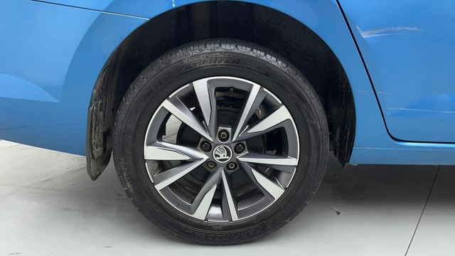 Second-hand 2022 Skoda Slavia 1.0 TSI Style AT BSVI for sale in Noida-18