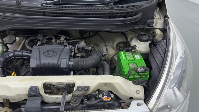 Second-hand 2015 Hyundai EON Magna for sale in Gurgaon-32