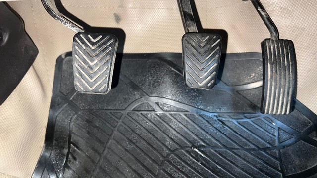 Second-hand 2015 Hyundai EON Magna for sale in Gurgaon-14