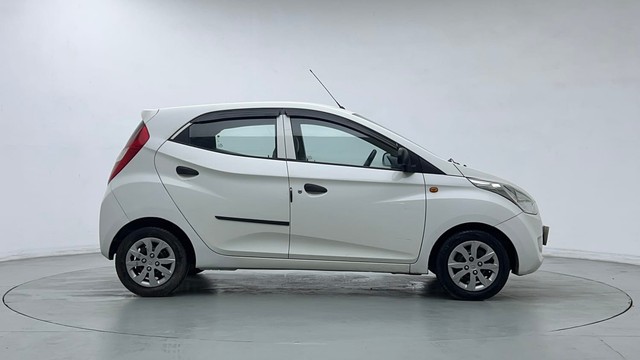 Second-hand 2015 Hyundai EON Magna for sale in Gurgaon-2