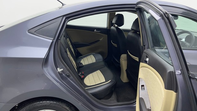 Second-hand 2014 Hyundai Verna 1.6 VTVT AT SX for sale in Gurgaon-31