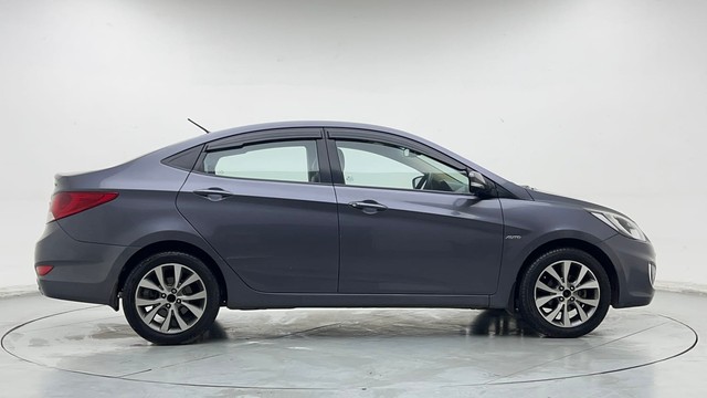 Second-hand 2014 Hyundai Verna 1.6 VTVT AT SX for sale in Gurgaon-2