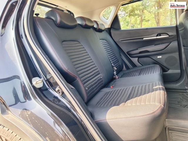 Second-hand 2023 Kia Sonet GTX Plus Diesel AT for sale in Mumbai-24