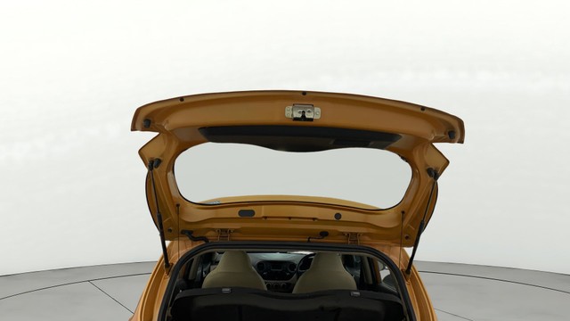 Second-hand 2015 Hyundai Grand i10 AT Asta for sale in Mumbai-20