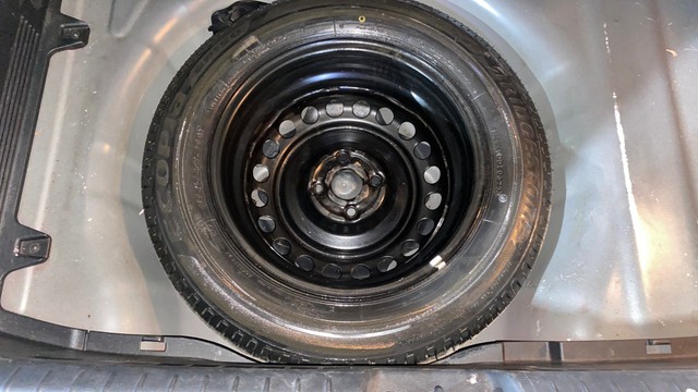 Second-hand 2023 Hyundai i20 Asta Opt IVT for sale in Kolkata-31