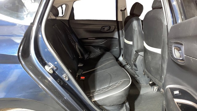 Second-hand 2023 Hyundai i20 Asta Opt IVT for sale in Kolkata-3