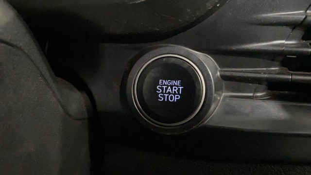 Second-hand 2023 Hyundai i20 Asta Opt IVT for sale in Kolkata-6