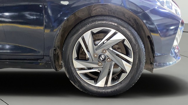 Second-hand 2023 Hyundai i20 Asta Opt IVT for sale in Kolkata-27