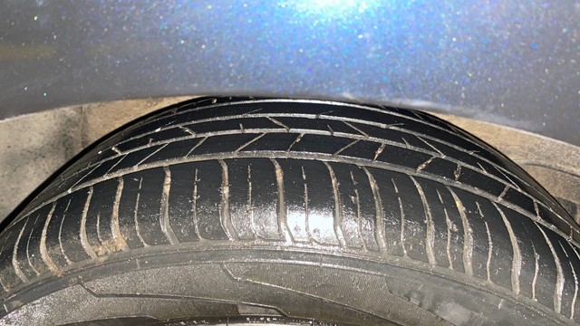 Second-hand 2023 Hyundai i20 Asta Opt IVT for sale in Kolkata-9