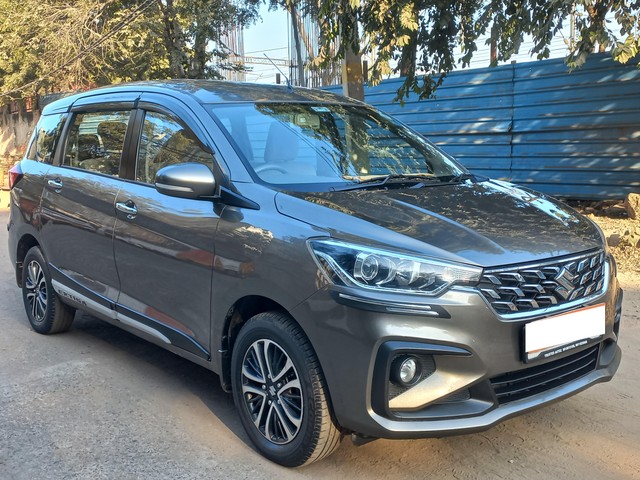 Second-hand 2022 Maruti Ertiga ZXI CNG for sale in New Delhi-6