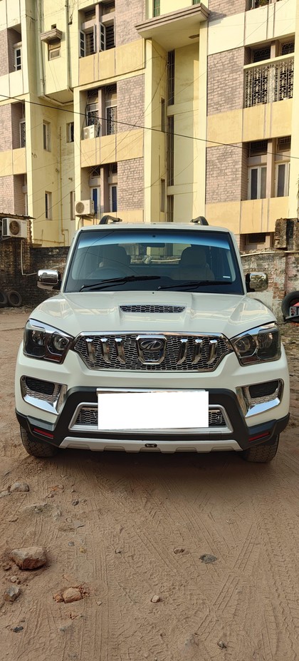 Second-hand 2017 Mahindra Scorpio S2 7 Seater for sale in Patna
