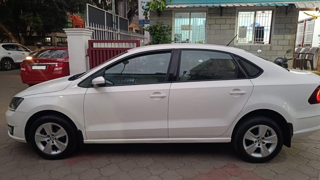 Second-hand 2019 Skoda Rapid 1.5 TDI Ambition BSIV for sale in Coimbatore-2