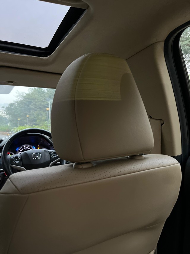 Second-hand 2017 Honda City i-VTEC CVT VX for sale in Mumbai-17