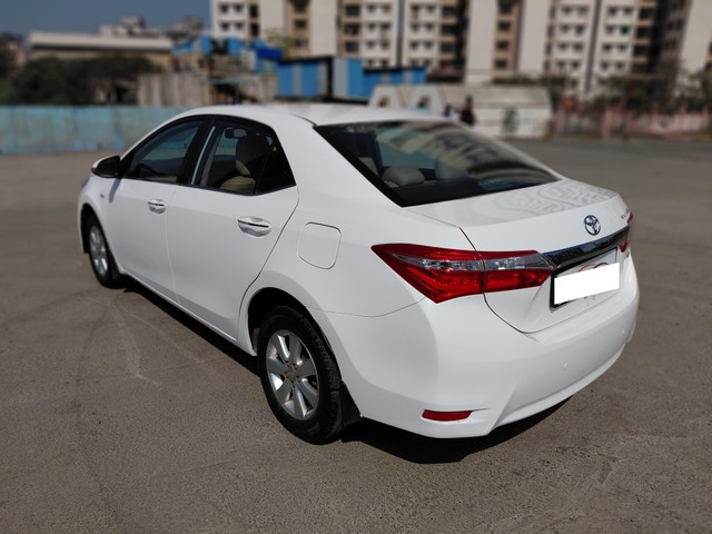 Second-hand 2015 Toyota Corolla Altis G AT for sale in Mumbai-17