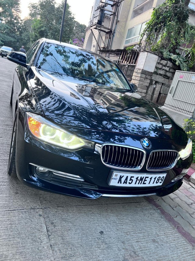 Second-hand 2013 BMW 3 Series 320d Luxury Line for sale in Bangalore-4