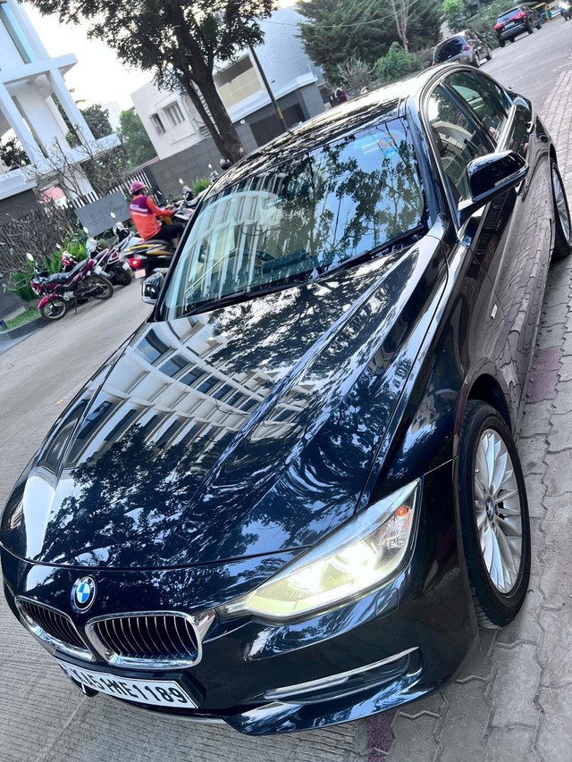 Second-hand 2013 BMW 3 Series 320d Luxury Line for sale in Bangalore-3