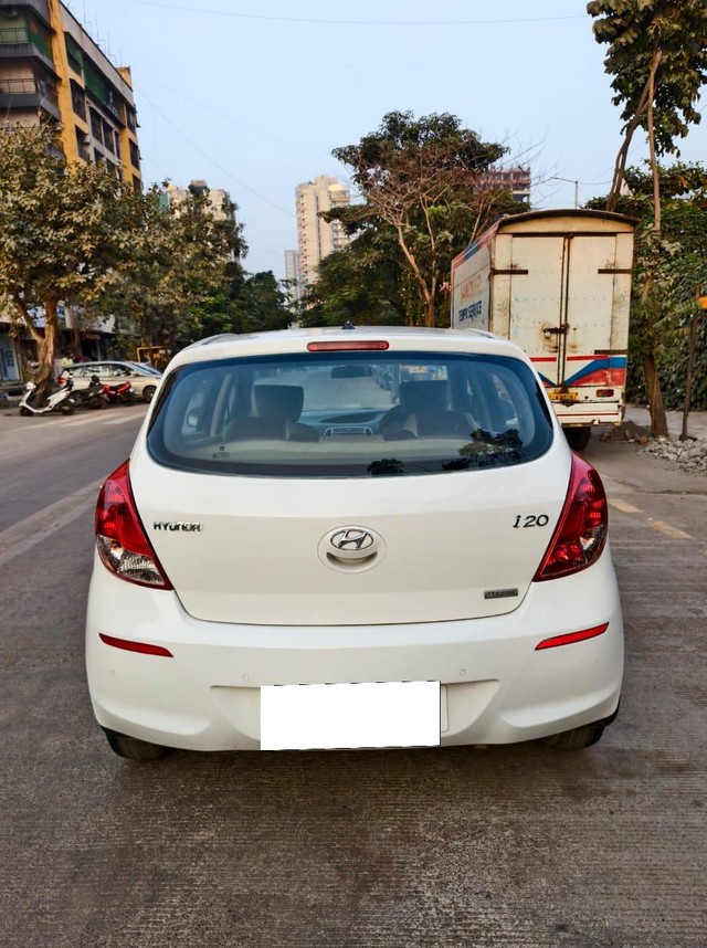 Second-hand 2012 Hyundai i20 Magna for sale in Mumbai-2