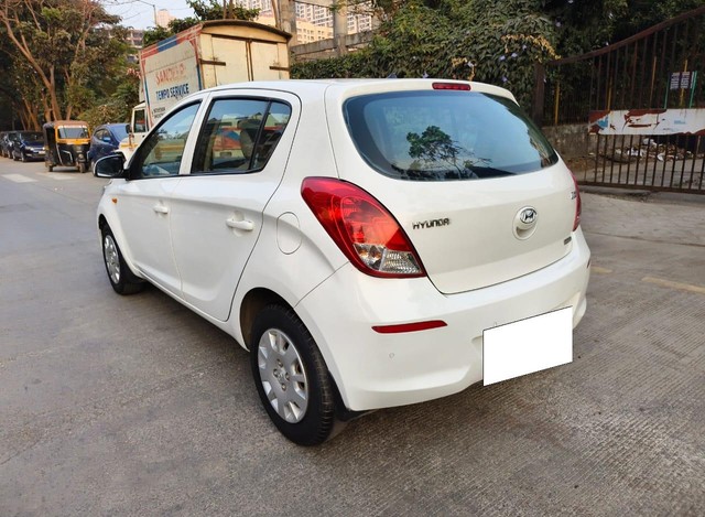 Second-hand 2012 Hyundai i20 Magna for sale in Mumbai-8