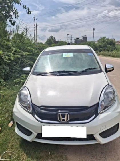 Second-hand 2015 Honda Amaze S i-Vtech for sale in Lucknow
